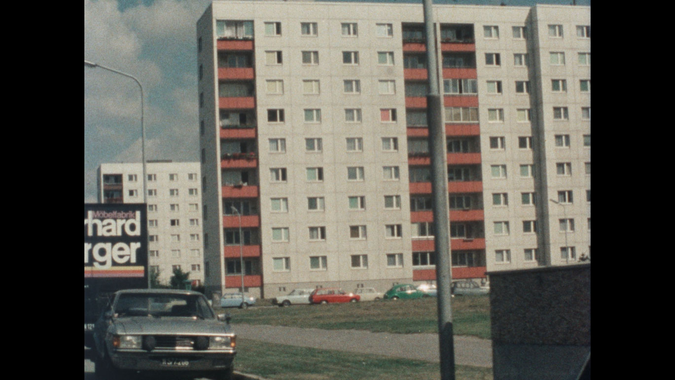 Stoned Vienna_Blackout_courtesy_sixpackfilm
