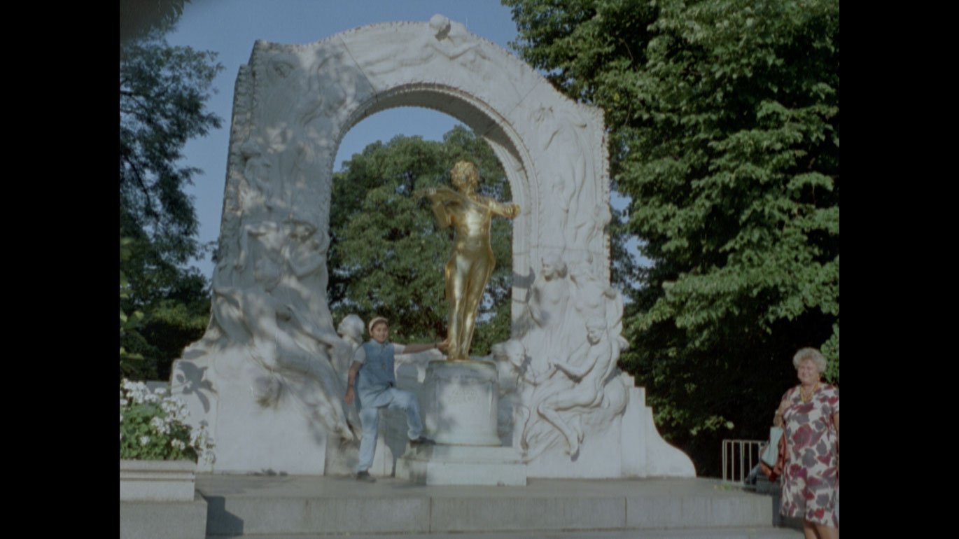 Film und #7 SKULPTUR